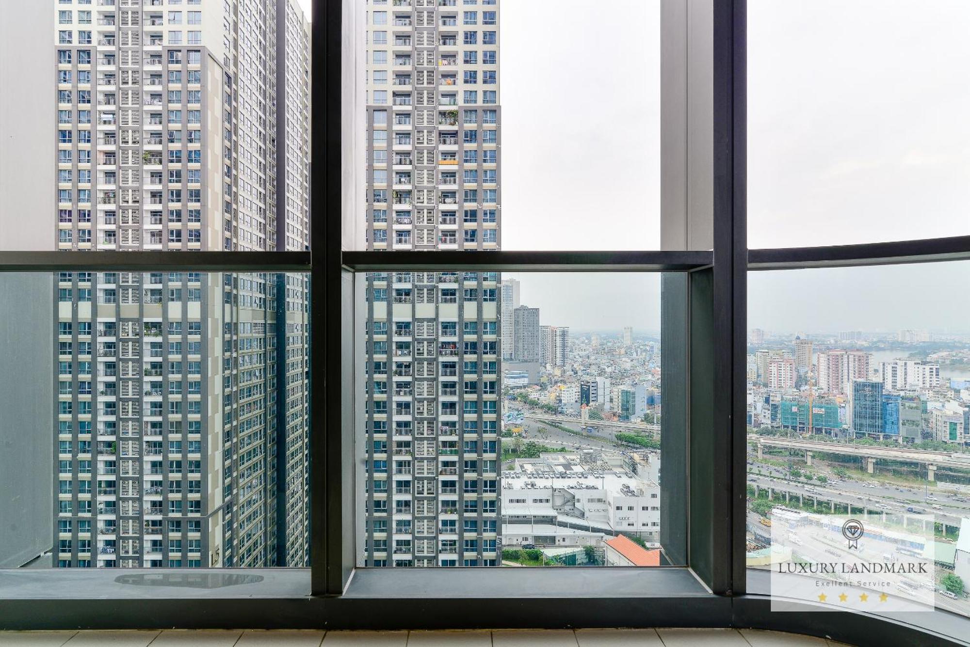 The Signature Landmark 81 - Vinhomes Central Binh Thanh Ho Chi Minh City Exterior photo